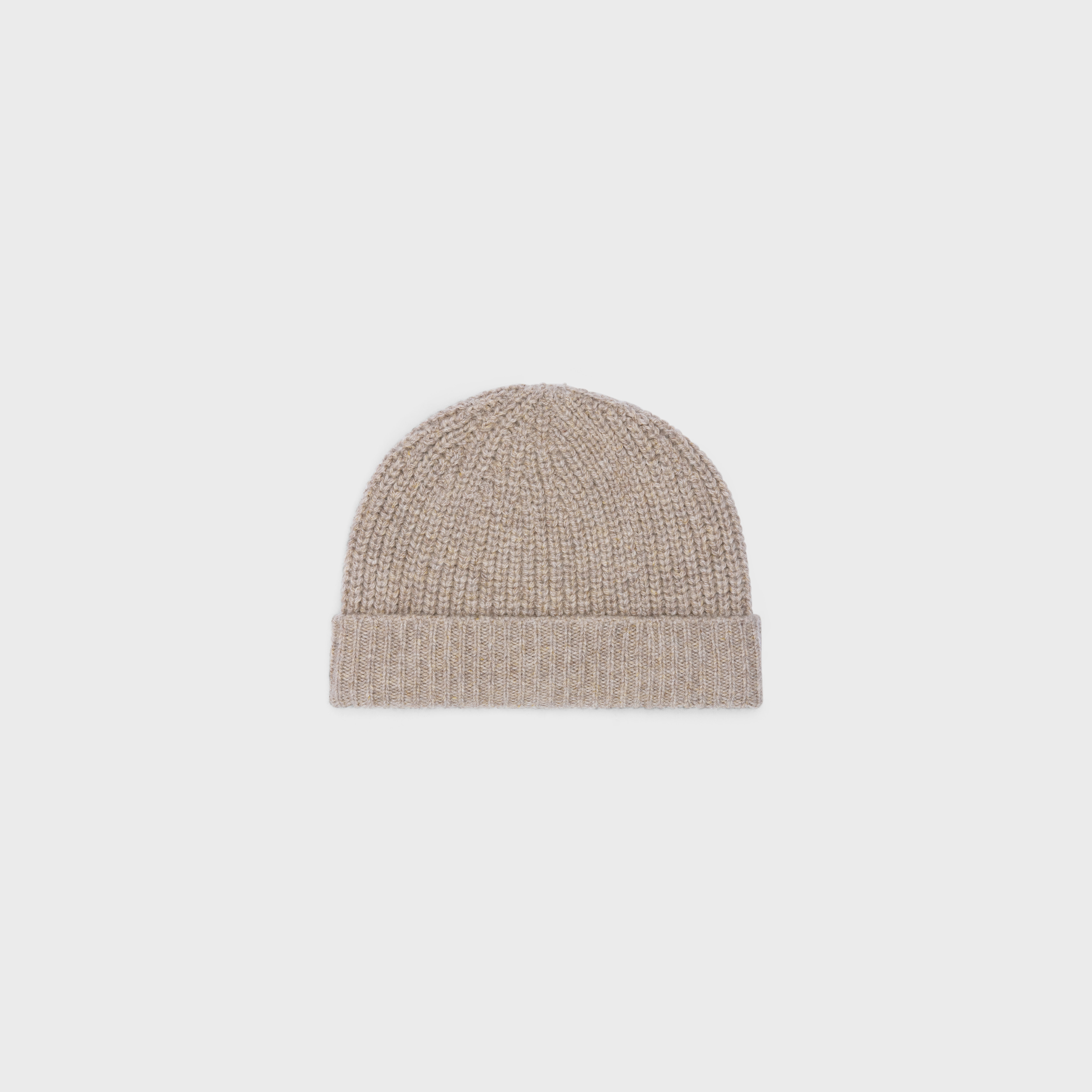 TRIOMPHE BEANIE IN SEAMLESS CASHMERE